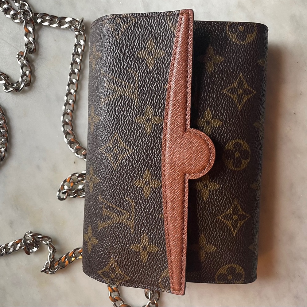 Louis Vuitton belt bag+chain crossbody / 4 types of carry - Picture 1 of 9
